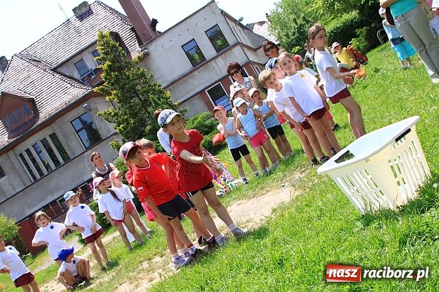 Zdjęcie w galerii na portalu naszraciborz.pl: Młodzi olimpijczycy wśród przedszkolaków wiadomości z regionu