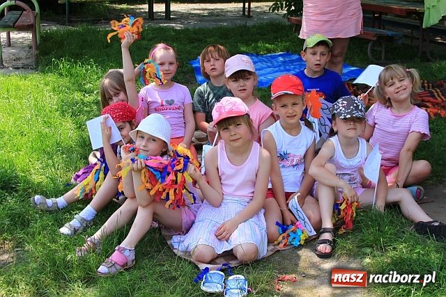 Zdjęcie w galerii na portalu naszraciborz.pl: Młodzi olimpijczycy wśród przedszkolaków wiadomości z regionu