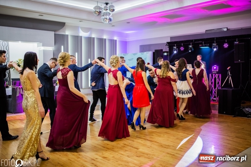 Zdjęcie w galerii na portalu naszraciborz.pl: Raciborski Gastronomik na studniówce w tworkowskim Bravo wiadomości z regionu