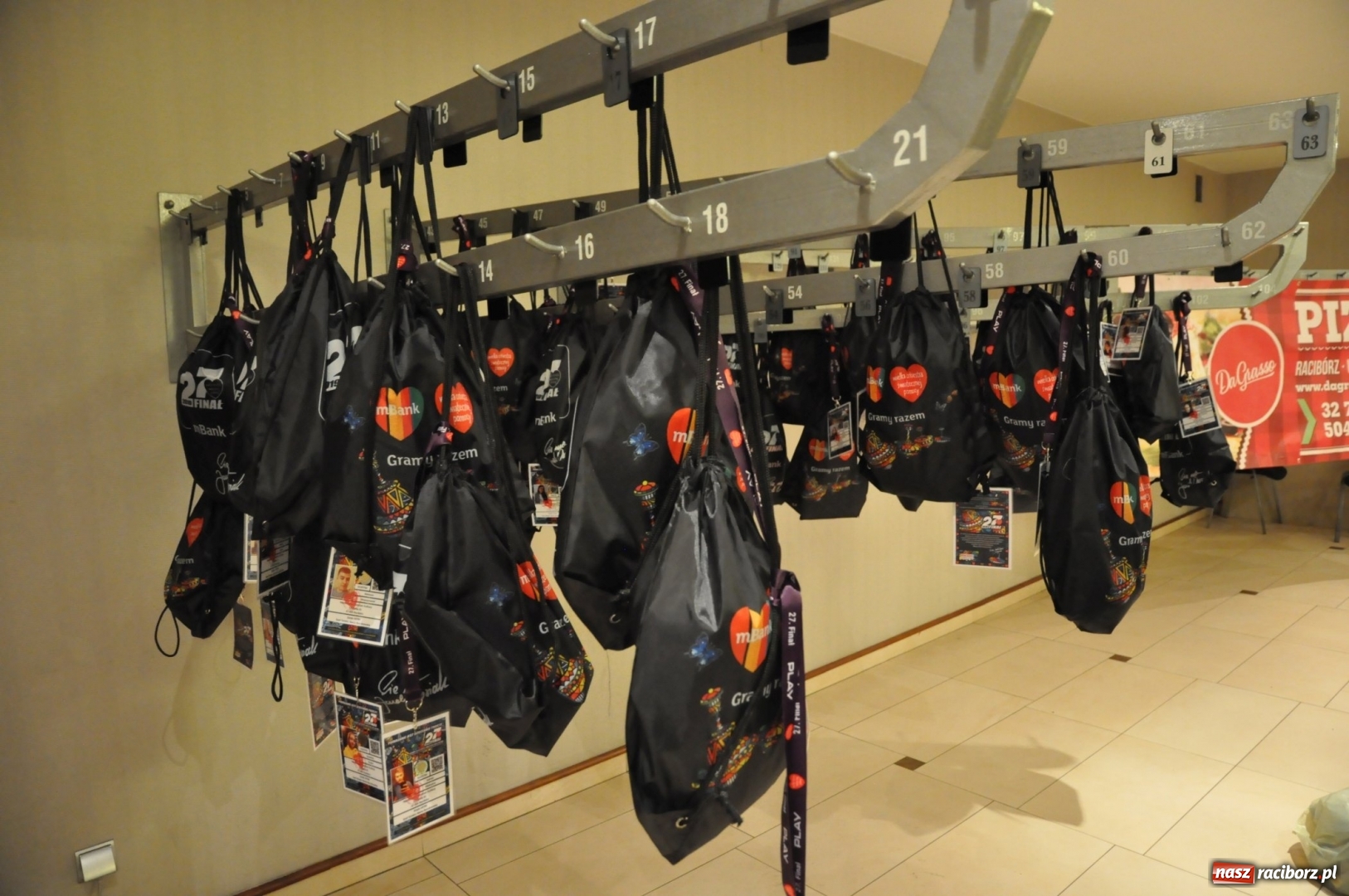 Zdjęcie w galerii na portalu naszraciborz.pl: Wielka Orkiestra Świątecznej Pomocy gra już w Raciborzu FOTO i WIDEO wiadomości z regionu