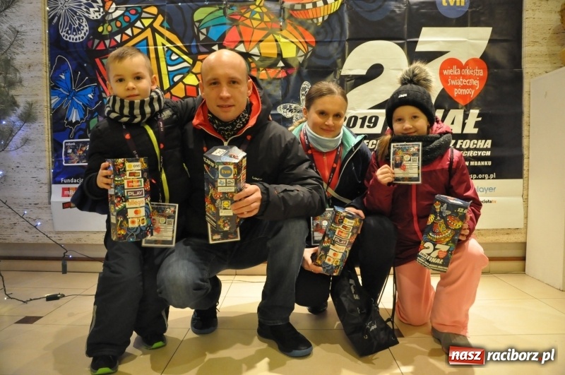 Zdjęcie w galerii na portalu naszraciborz.pl: Wielka Orkiestra Świątecznej Pomocy gra już w Raciborzu FOTO i WIDEO wiadomości z regionu