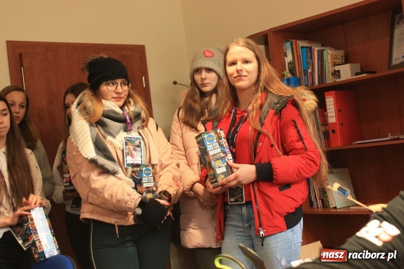 Zdjęcie w galerii na portalu naszraciborz.pl: Rekordowe granie Wielkiej Orkiestry Świątecznej Pomocy w Krzanowicach wiadomości z regionu