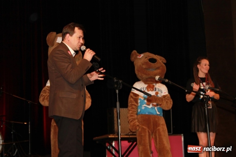 Zdjęcie w galerii na portalu naszraciborz.pl: Raciborski sztab WOŚP liczy pieniądze. Czy będzie rekord?  wiadomości z regionu