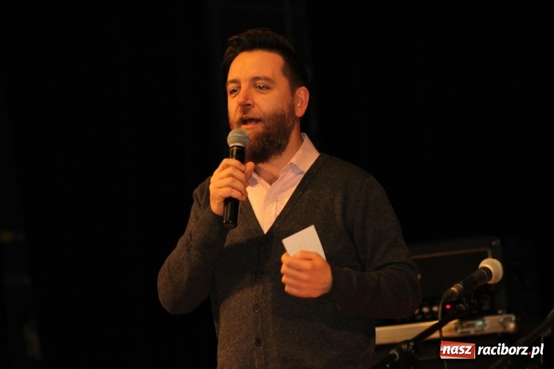 Zdjęcie w galerii na portalu naszraciborz.pl: Raciborski sztab WOŚP liczy pieniądze. Czy będzie rekord?  wiadomości z regionu