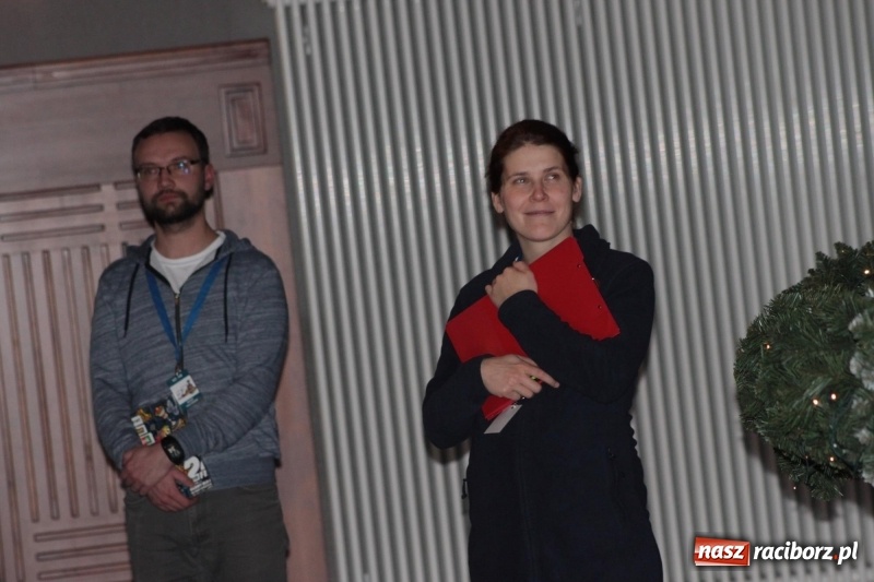 Zdjęcie w galerii na portalu naszraciborz.pl: Raciborski sztab WOŚP liczy pieniądze. Czy będzie rekord?  wiadomości z regionu