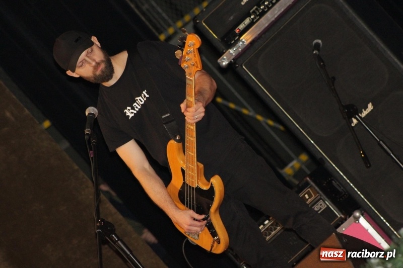 Zdjęcie w galerii na portalu naszraciborz.pl: Raciborski sztab WOŚP liczy pieniądze. Czy będzie rekord?  wiadomości z regionu