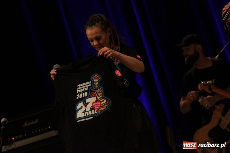 Zdjęcie w galerii na portalu naszraciborz.pl: Raciborski sztab WOŚP liczy pieniądze. Czy będzie rekord?  wiadomości z regionu