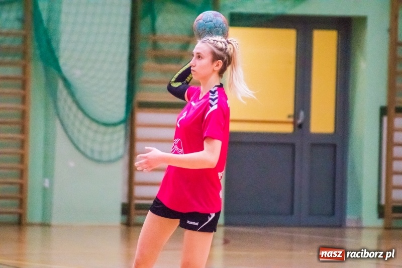 Zdjęcie w galerii na portalu naszraciborz.pl: Piłka ręczna. Pietrowicki Start nie zdobył Imperium wiadomości z regionu
