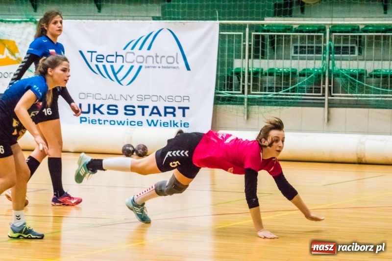 Zdjęcie w galerii na portalu naszraciborz.pl: Piłka ręczna. Pietrowicki Start nie zdobył Imperium wiadomości z regionu