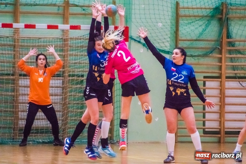 Zdjęcie w galerii na portalu naszraciborz.pl: Piłka ręczna. Pietrowicki Start nie zdobył Imperium wiadomości z regionu