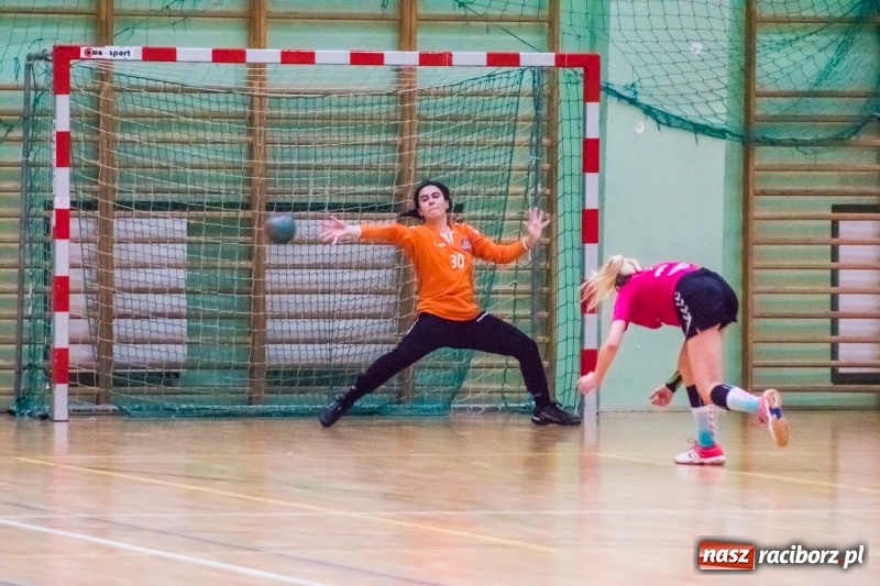 Zdjęcie w galerii na portalu naszraciborz.pl: Piłka ręczna. Pietrowicki Start nie zdobył Imperium wiadomości z regionu