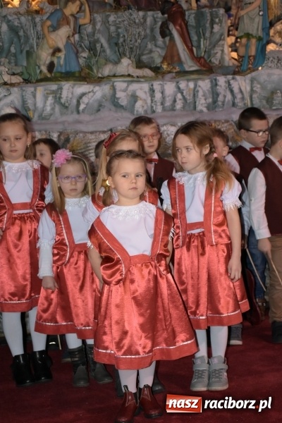 Zdjęcie w galerii na portalu naszraciborz.pl: Tworkowskie kolędowanie przy żłóbku  wiadomości z regionu
