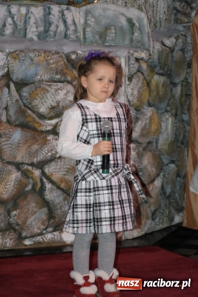 Zdjęcie w galerii na portalu naszraciborz.pl: Tworkowskie kolędowanie przy żłóbku  wiadomości z regionu