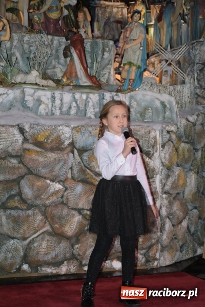 Zdjęcie w galerii na portalu naszraciborz.pl: Tworkowskie kolędowanie przy żłóbku  wiadomości z regionu