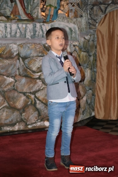 Zdjęcie w galerii na portalu naszraciborz.pl: Tworkowskie kolędowanie przy żłóbku  wiadomości z regionu