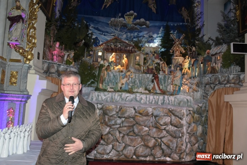 Zdjęcie w galerii na portalu naszraciborz.pl: Tworkowskie kolędowanie przy żłóbku  wiadomości z regionu