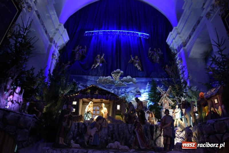 Zdjęcie w galerii na portalu naszraciborz.pl: Tworkowskie kolędowanie przy żłóbku  wiadomości z regionu