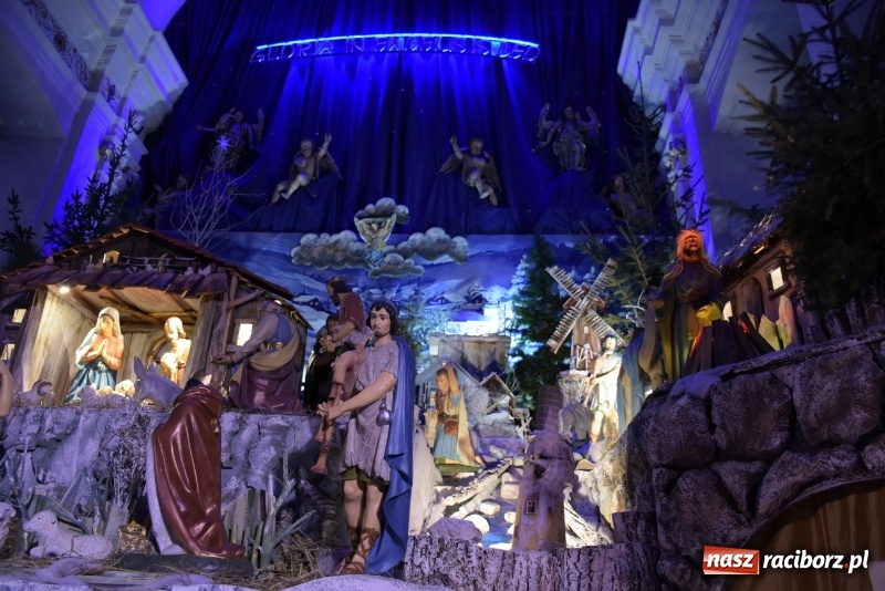 Zdjęcie w galerii na portalu naszraciborz.pl: Tworkowskie kolędowanie przy żłóbku  wiadomości z regionu