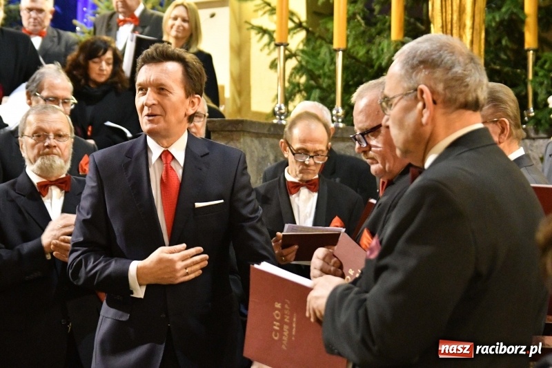 Zdjęcie w galerii na portalu naszraciborz.pl: Chór Pueri Claromontani z Jasnej Góry zaśpiewał dziś w kościele NSPJ  wiadomości z regionu