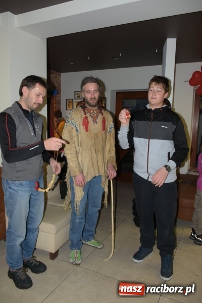 Zdjęcie w galerii na portalu naszraciborz.pl: W Tworkowie w salonie U Luizy znów zagrała orkiestra. Zebrano blisko 13,5 tys. zł  wiadomości z regionu