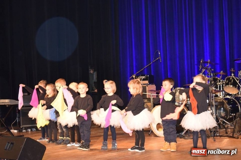 Zdjęcie w galerii na portalu naszraciborz.pl: Kuźnia Raciborska zebrała blisko 30 tys. zł wiadomości z regionu