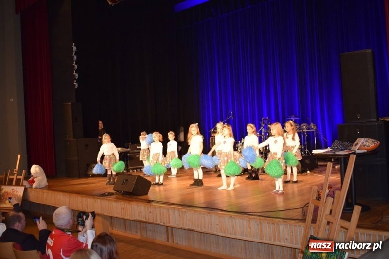 Zdjęcie w galerii na portalu naszraciborz.pl: Kuźnia Raciborska zebrała blisko 30 tys. zł wiadomości z regionu