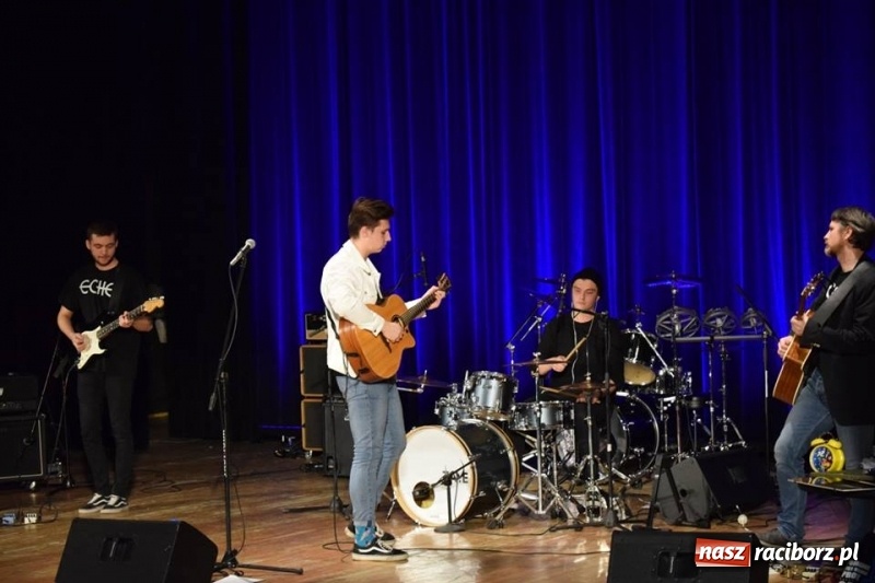 Zdjęcie w galerii na portalu naszraciborz.pl: Kuźnia Raciborska zebrała blisko 30 tys. zł wiadomości z regionu