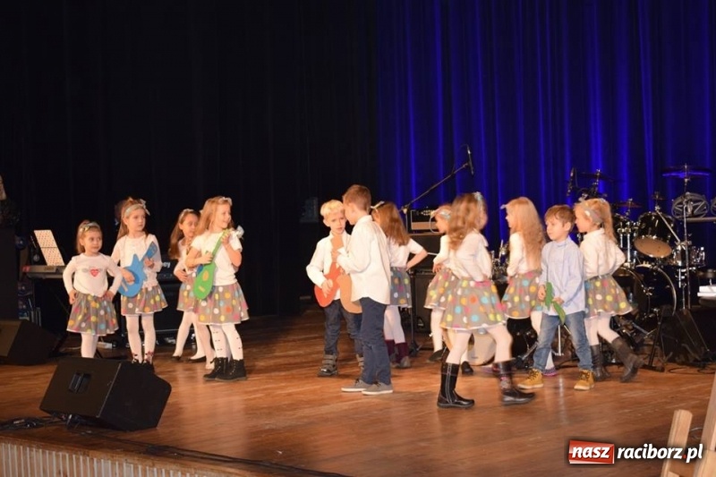 Zdjęcie w galerii na portalu naszraciborz.pl: Kuźnia Raciborska zebrała blisko 30 tys. zł wiadomości z regionu