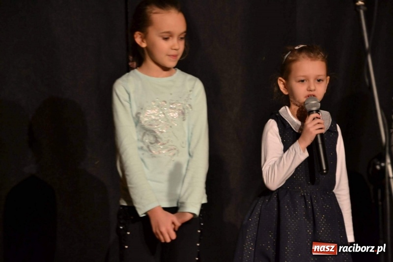 Zdjęcie w galerii na portalu naszraciborz.pl: Obchody Dnia Babci i Dziadka za nami  wiadomości z regionu