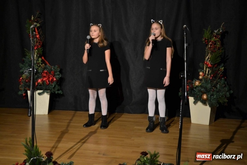 Zdjęcie w galerii na portalu naszraciborz.pl: Obchody Dnia Babci i Dziadka za nami  wiadomości z regionu