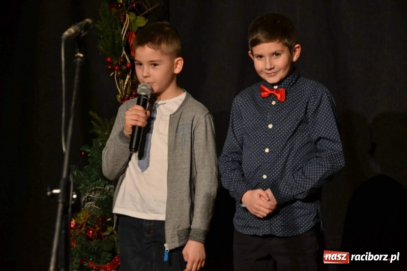 Zdjęcie w galerii na portalu naszraciborz.pl: Obchody Dnia Babci i Dziadka za nami  wiadomości z regionu