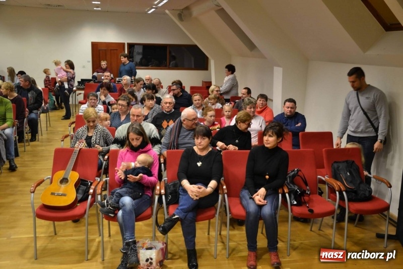 Zdjęcie w galerii na portalu naszraciborz.pl: Obchody Dnia Babci i Dziadka za nami  wiadomości z regionu