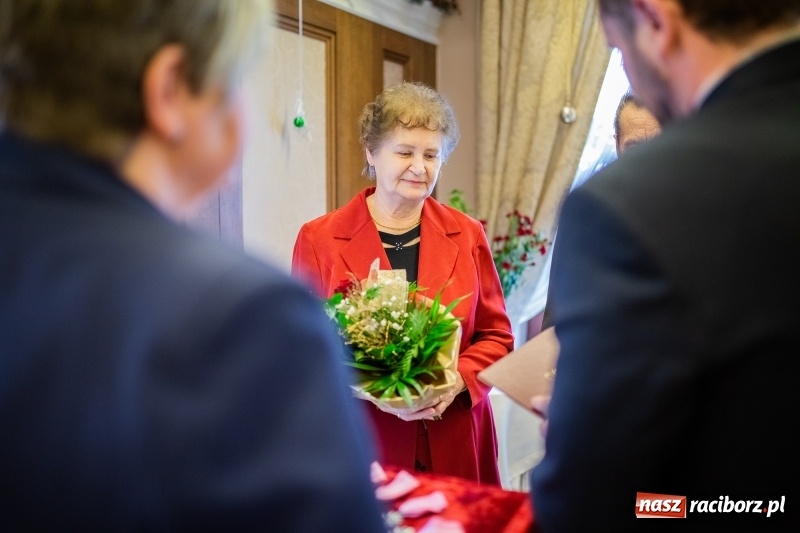 Zdjęcie w galerii na portalu naszraciborz.pl: Złote gody w Krzanowicach. Medale Prezydenta RP odebrało pięć par FOTO i WIDEO wiadomości z regionu