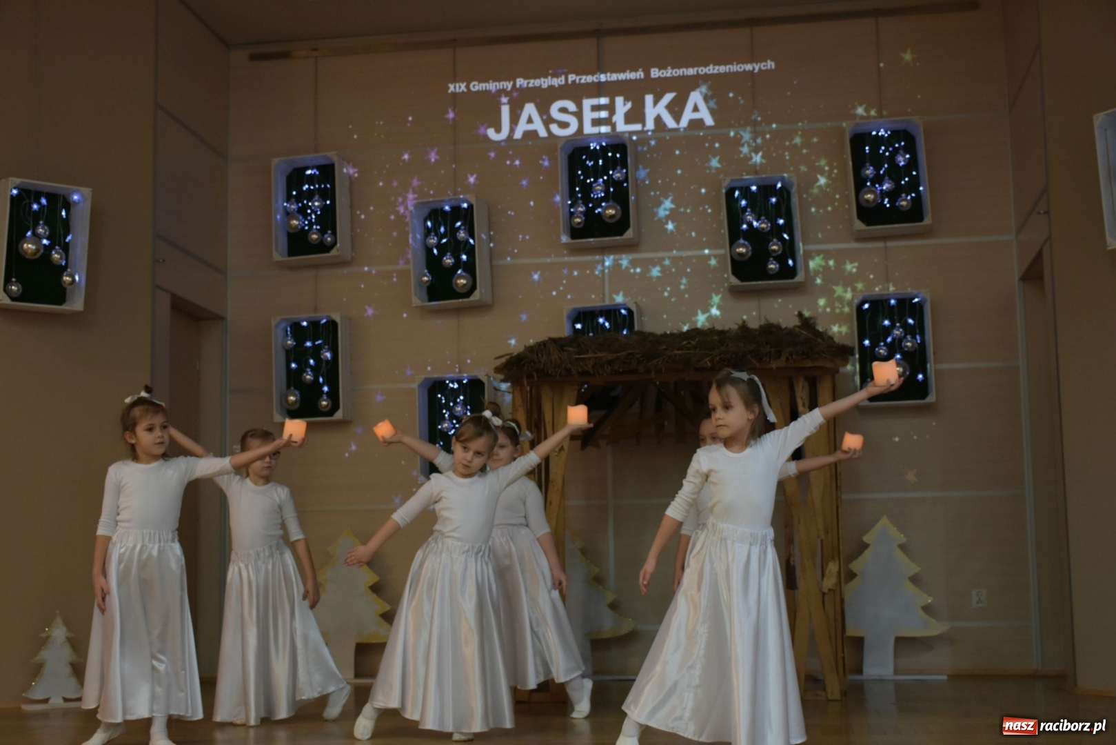 Zdjęcie w galerii na portalu naszraciborz.pl: Dzisiaj w Betlejem...Przegląd w Tworkowie  wiadomości z regionu