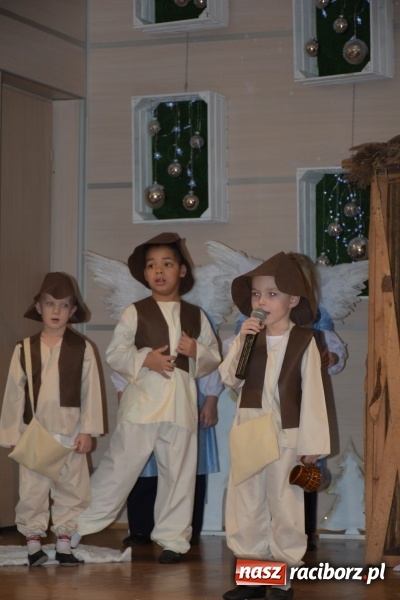Zdjęcie w galerii na portalu naszraciborz.pl: Dzisiaj w Betlejem...Przegląd w Tworkowie  wiadomości z regionu