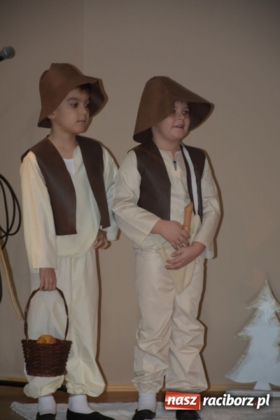 Zdjęcie w galerii na portalu naszraciborz.pl: Dzisiaj w Betlejem...Przegląd w Tworkowie  wiadomości z regionu