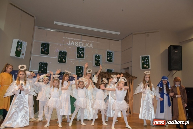 Zdjęcie w galerii na portalu naszraciborz.pl: Dzisiaj w Betlejem...Przegląd w Tworkowie  wiadomości z regionu