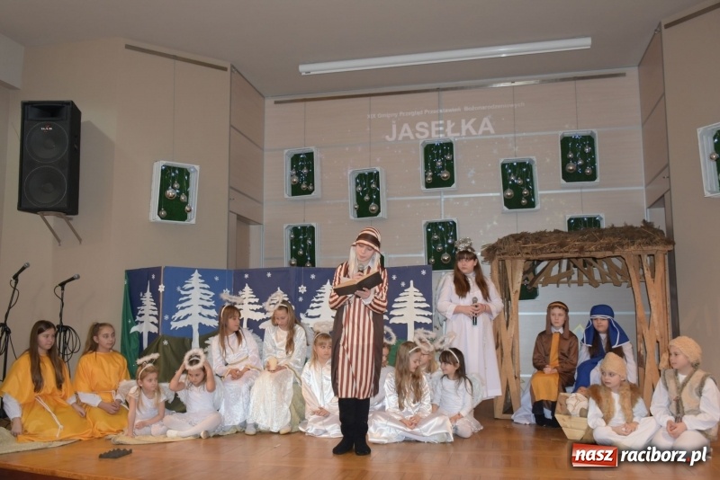 Zdjęcie w galerii na portalu naszraciborz.pl: Dzisiaj w Betlejem...Przegląd w Tworkowie  wiadomości z regionu