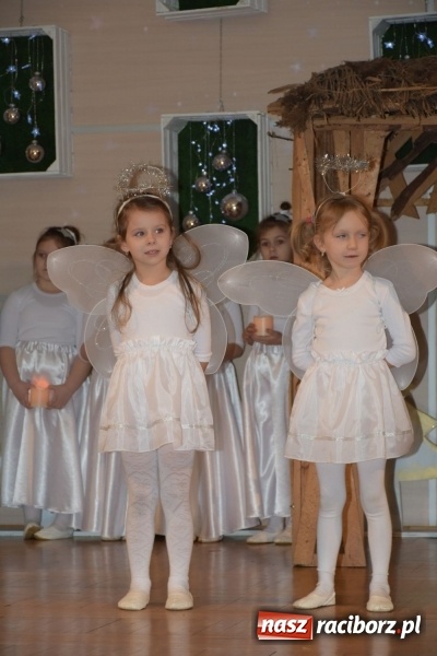 Zdjęcie w galerii na portalu naszraciborz.pl: Dzisiaj w Betlejem...Przegląd w Tworkowie  wiadomości z regionu