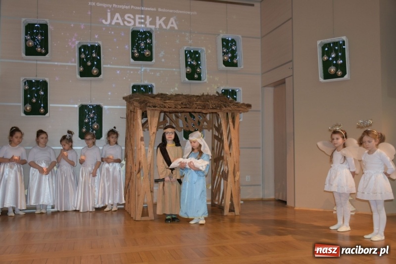 Zdjęcie w galerii na portalu naszraciborz.pl: Dzisiaj w Betlejem...Przegląd w Tworkowie  wiadomości z regionu
