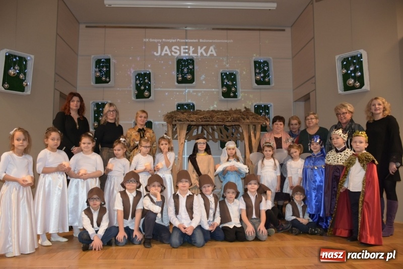 Zdjęcie w galerii na portalu naszraciborz.pl: Dzisiaj w Betlejem...Przegląd w Tworkowie  wiadomości z regionu