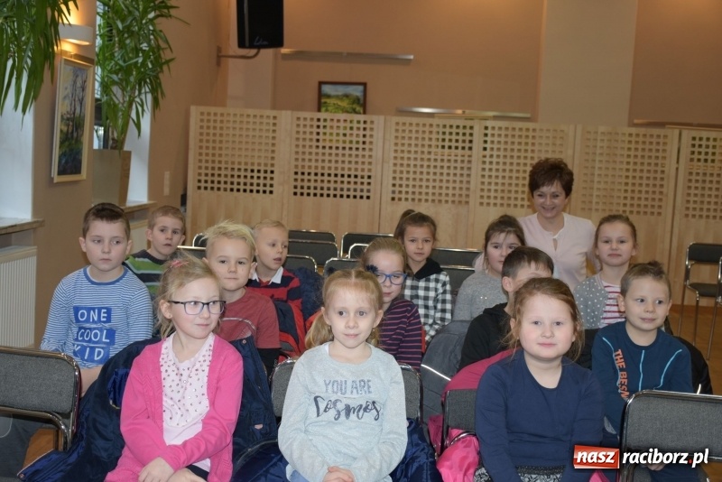 Zdjęcie w galerii na portalu naszraciborz.pl: Dzisiaj w Betlejem...Przegląd w Tworkowie  wiadomości z regionu