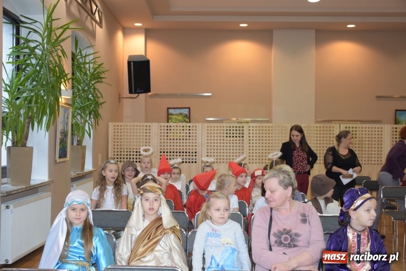 Zdjęcie w galerii na portalu naszraciborz.pl: Dzisiaj w Betlejem...Przegląd w Tworkowie  wiadomości z regionu