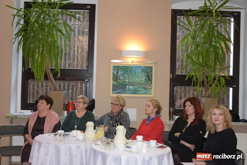 Zdjęcie w galerii na portalu naszraciborz.pl: Dzisiaj w Betlejem...Przegląd w Tworkowie  wiadomości z regionu