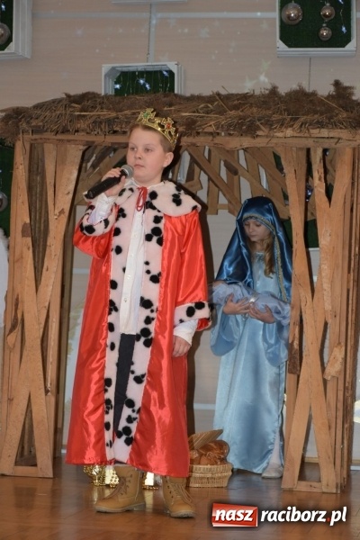 Zdjęcie w galerii na portalu naszraciborz.pl: Dzisiaj w Betlejem...Przegląd w Tworkowie  wiadomości z regionu