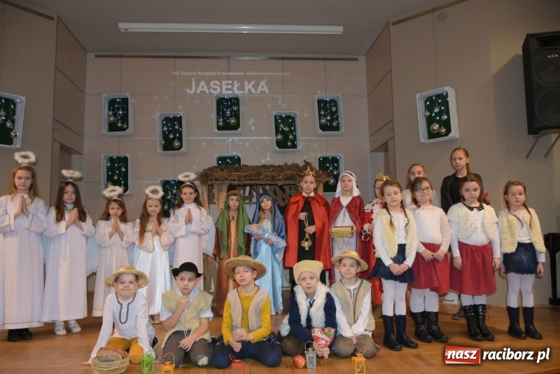 Zdjęcie w galerii na portalu naszraciborz.pl: Dzisiaj w Betlejem...Przegląd w Tworkowie  wiadomości z regionu