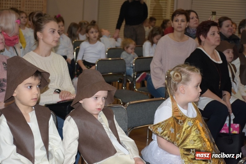 Zdjęcie w galerii na portalu naszraciborz.pl: Dzisiaj w Betlejem...Przegląd w Tworkowie  wiadomości z regionu