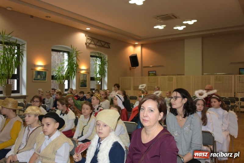 Zdjęcie w galerii na portalu naszraciborz.pl: Dzisiaj w Betlejem...Przegląd w Tworkowie  wiadomości z regionu