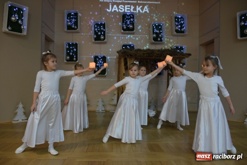 Zdjęcie w galerii na portalu naszraciborz.pl: Dzisiaj w Betlejem...Przegląd w Tworkowie  wiadomości z regionu