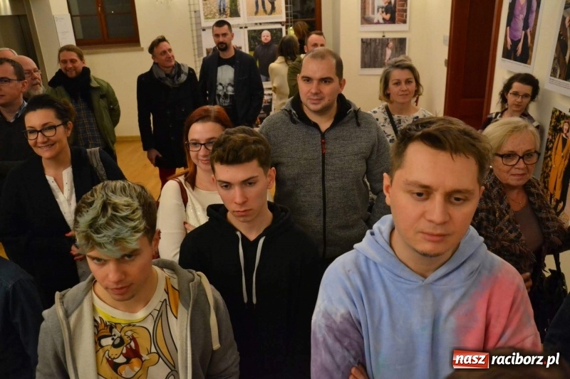 Zdjęcie w galerii na portalu naszraciborz.pl: 100 patriotów - na Zamku Piastowskim otwarto nową wystawę  wiadomości z regionu